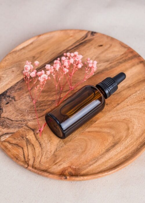 Olio di argan puro sulla pelle: benefici, utilizzi nella skincare e indicazioni per viso e corpo