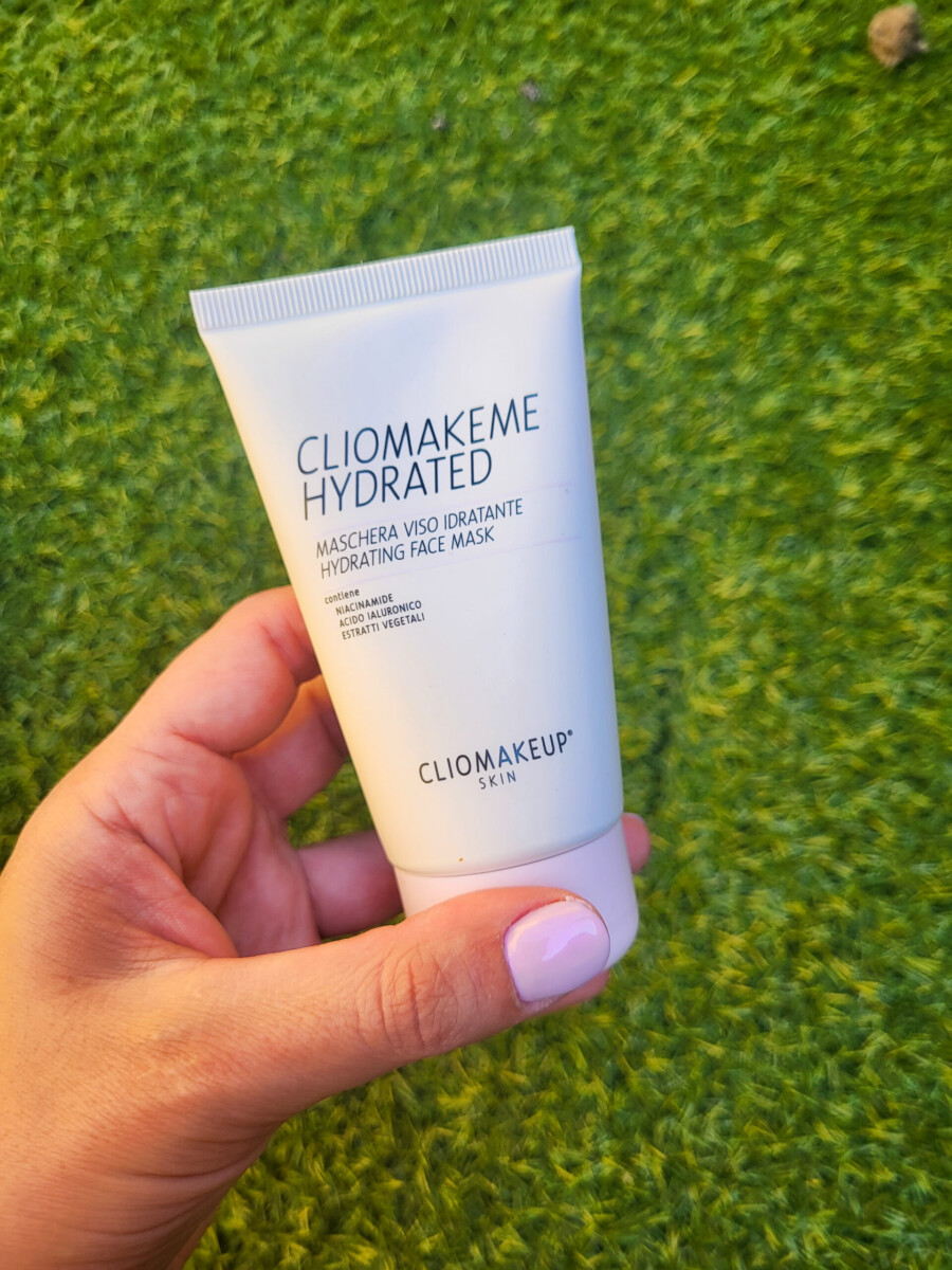 Recensione ClioMakeMe Hydrated di ClioMakeUp Skin: formula, risultati e consigli per la pelle secca o disidratata.