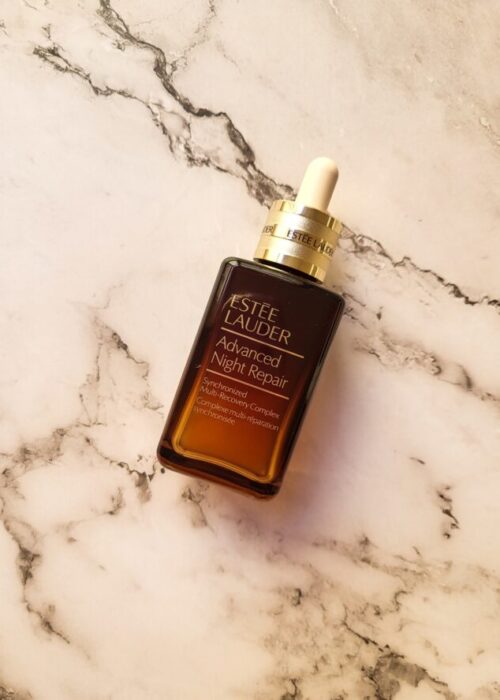 Estée Lauder Advanced Night Repair recensione del siero viso con Bifida Ferment Lysate, Tripeptide-32 e acido ialuronico