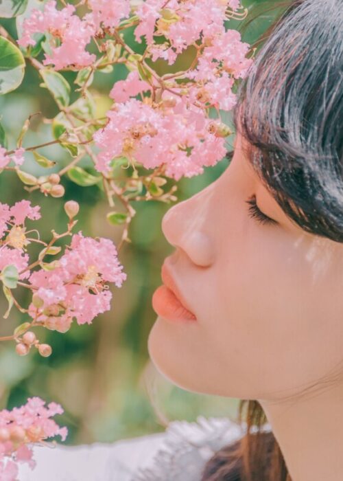 Bloom Skin: come ottenere una pelle idratata, morbida e luminosa