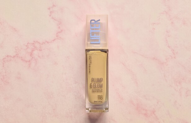Fondotinta Maybelline Plump & Glow: la resa su pori e tenuta durante la giornata Recensione | MEI Skincare