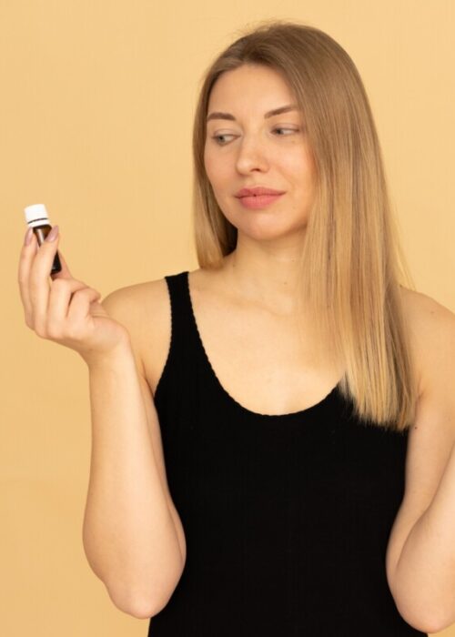 Siero vitamina C o retinolo: differenze, benefici e utilizzo nella routine viso