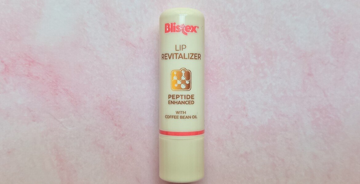 Blistex Lip Revitalizer ai peptidi recensito dopo sette giorni sulle labbra secche