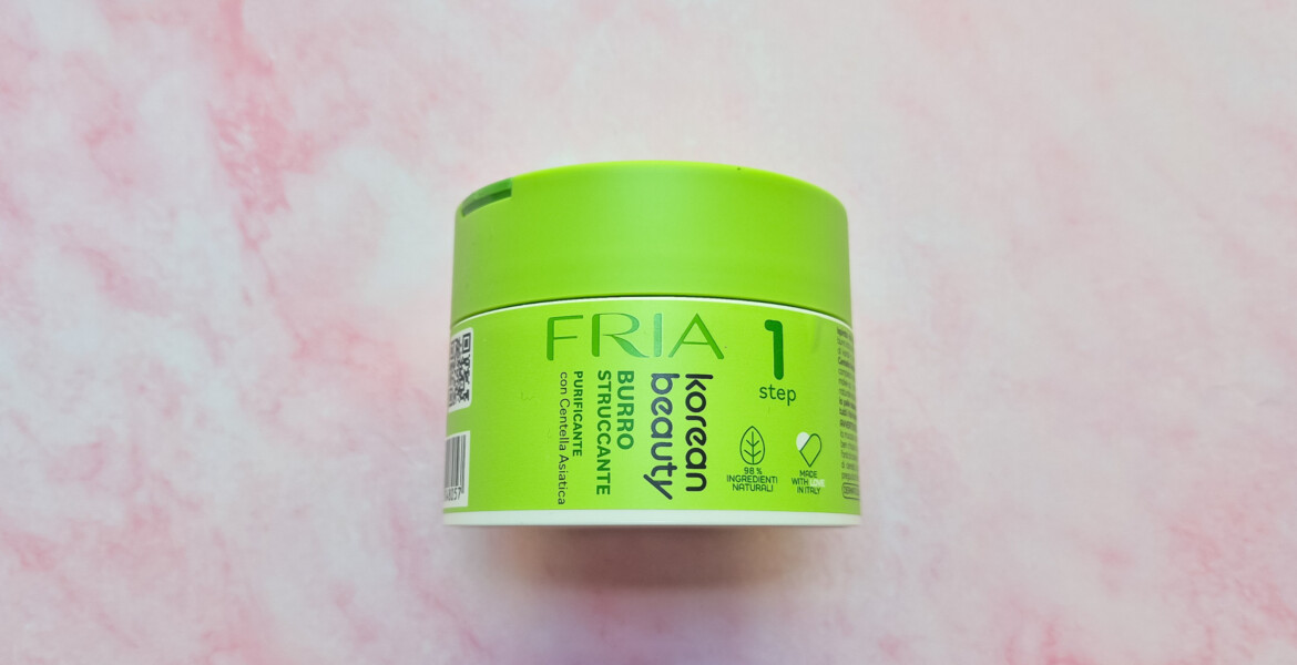 Burro Struccante Purificante Fria con Centella Asiatica recensito per texture, formula e rimozione del makeup waterproof