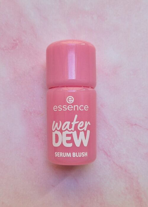 Essence Water Dew Serum Blush 10 Pinky Bloom protagonista della recensione su texture, finish dewy e durata