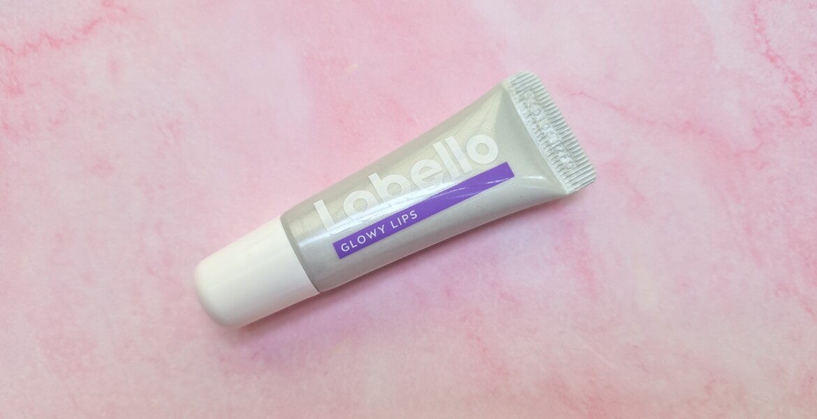 Labello Glowy Lips: recensione del balsamo labbra lucido per labbra normali o leggermente secche